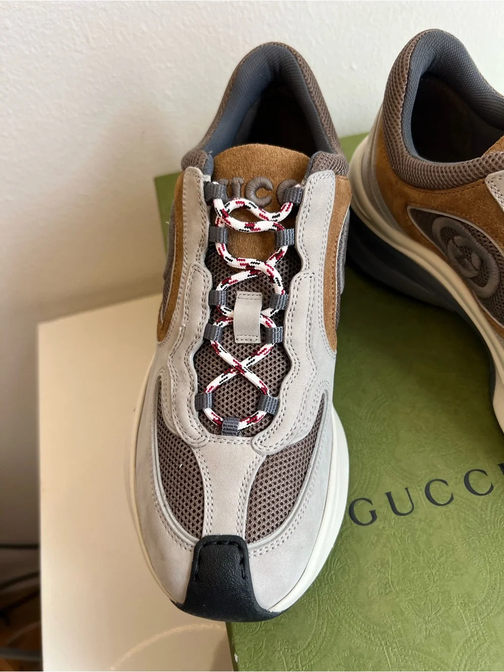 Gucci woman Run  Beige, Brown and Black Retro Runner Sneakers